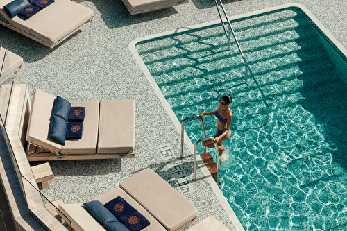 Atoll Pool & Bar